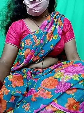 Snapshot of Cute_Renuka chatting on 10-01-25, 05:08 Cute Renuka online show from 10-01-25, 05:08