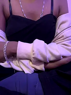 sakshi5533 online show from 12-04-25, 05:10