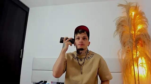 Kieran kian online show from 04-06-26, 03:15