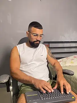 vincentjaxon online show from 04-10-26, 06:01