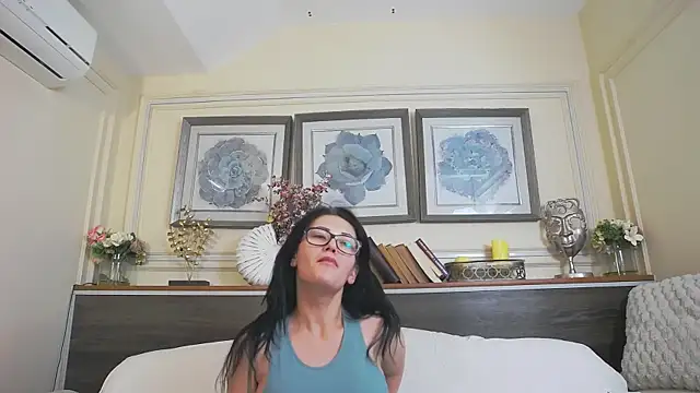 HellenDesire online show from 01-26-25, 07:10