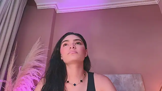 LunaAspen  online show from 04-22-26, 06:20