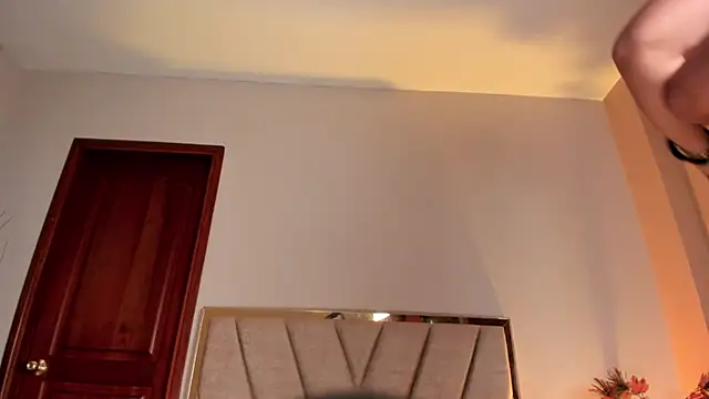 LunaAspen  online show from 04-27-26, 06:06