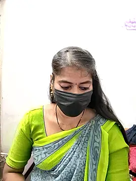 Snapshot of tamil_Sigappu_Roja chatting on 01-08-26, 12:51 tamil Sigappu Roja online show from 01-08-26, 12:51