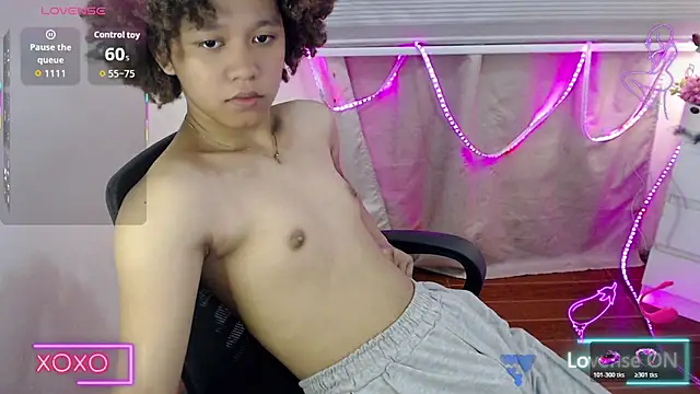 9INCHESHARDCOCK online show from 12-14-25, 05:24