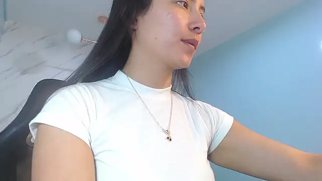 Snapshot of victoria_hernandez_t_ chatting on 05-27-26, 01:19 victoria hernandez t online show from 05-27-26, 01:19