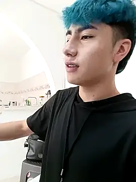 AlexanderCollman online show from 10-20-25, 05:24