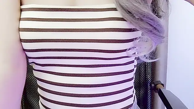 Snapshot of ALy-Lush chatting on 12-19-25, 06:59 ALy-Lush online show from 12-19-25, 06:59