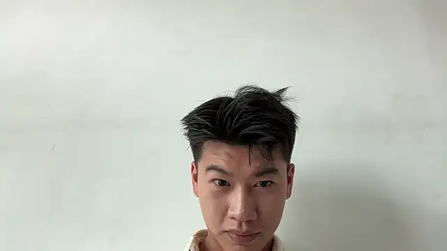 Snapshot of heywilliam chatting on 10-30-25, 03:52 heywilliam online show from 10-30-25, 03:52