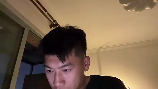 Snapshot of heywilliam chatting on 11-14-25, 01:43 heywilliam online show from 11-14-25, 01:43