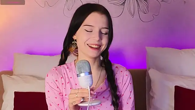 Angel  Rosse online show from 04-28-26, 04:56