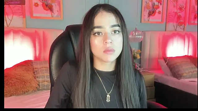 TifannyWolf  online show from 11-15-25, 03:15