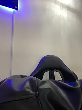 Snapshot of LilithAbril chatting on 11-27-25, 12:18 LilithAbril online show from 11-27-25, 12:18