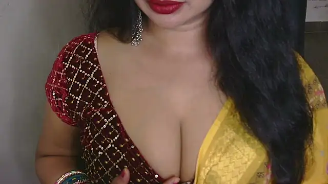 QUEEN SAKHI- online show from 10-19-25, 08:59