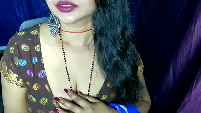 Snapshot of QUEEN_SAKHI- chatting on 07-07-26, 05:21 QUEEN SAKHI- online show from 07-07-26, 05:21