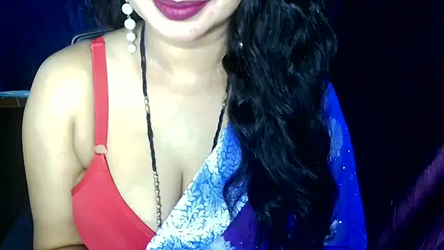 Snapshot of QUEEN_SAKHI- chatting on 07-22-26, 07:00 QUEEN SAKHI- online show from 07-22-26, 07:00