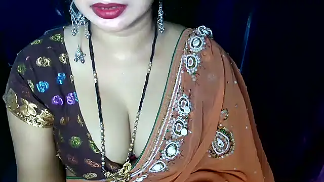 Snapshot of QUEEN_SAKHI- chatting on 07-25-26, 04:32 QUEEN SAKHI- online show from 07-25-26, 04:32