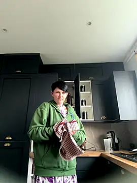 Snapshot of backdoorgalore4you chatting on 12-22-25, 09:39 backdoorgalore4you online show from 12-22-25, 09:39