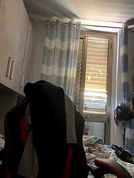 Thelouniost334    online show from 09-11-25, 11:43