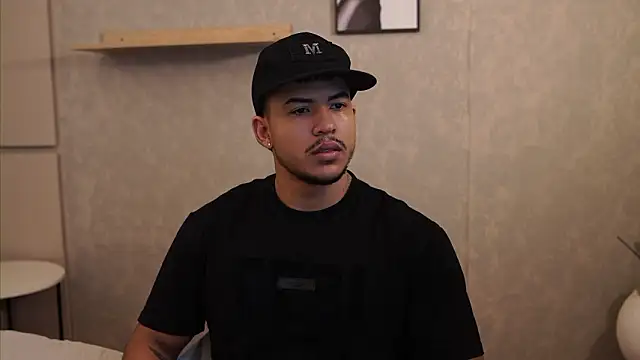 Thiago Valente online show from 03-09-26, 01:04