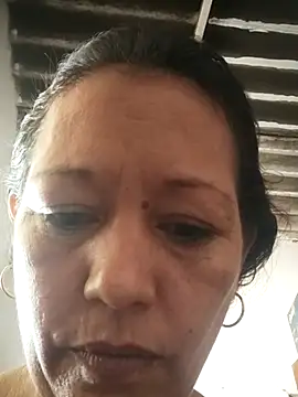 Snapshot of marinita13 chatting on 09-08-25, 03:33 marinita13 online show from 09-08-25, 03:33