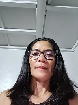 ImYourWoman 55 online show from 05-18-26, 09:42