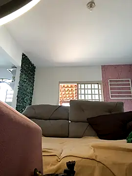 Snapshot of Chloe_Leaozinho chatting on 11-07-25, 05:46 Chloe Leaozinho online show from 11-07-25, 05:46