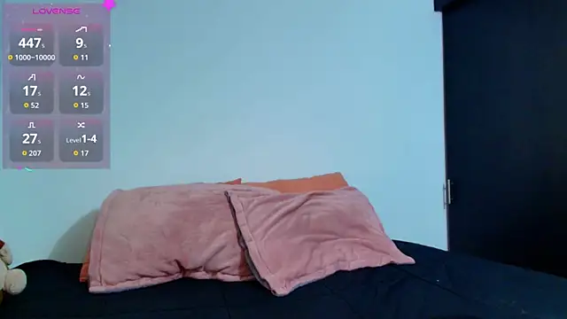 Snapshot of Meelisa_Reed chatting on 07-28-26, 01:23 Meelisa Reed online show from 07-28-26, 01:23