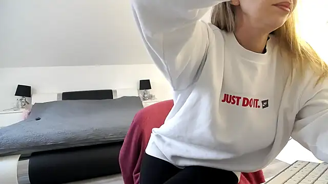 ArabianMalikah online show from 02-11-26, 07:35