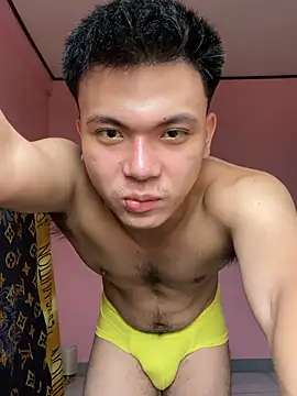 Snapshot of JerichoGutierez chatting on 05-19-26, 02:18 JerichoGutierez online show from 05-19-26, 02:18