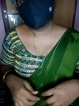 Jessi 25 online show from 04-13-26, 10:32