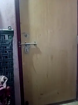 Jessi 25 online show from 04-26-26, 08:39