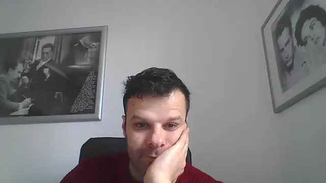 Snapshot of FROCETTO93 chatting on 01-13-26, 07:35 FROCETTO93 online show from 01-13-26, 07:35