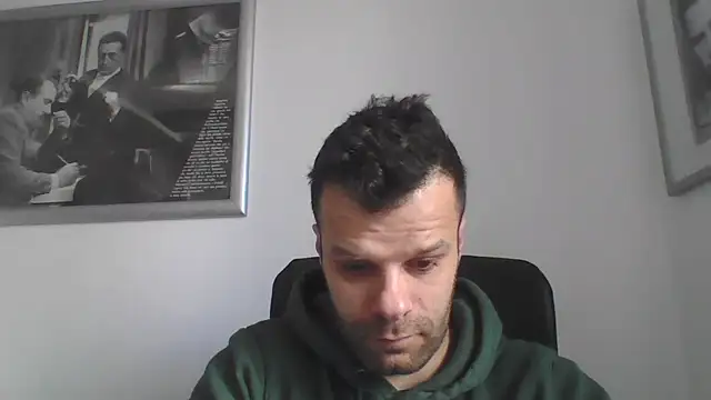 Snapshot of FROCETTO93 chatting on 02-26-26, 07:29 FROCETTO93 online show from 02-26-26, 07:29