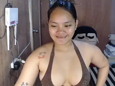 prettykrysgirl online show from 10-07-25, 10:12