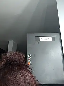 Merybeks online show from 04-25-26, 09:56