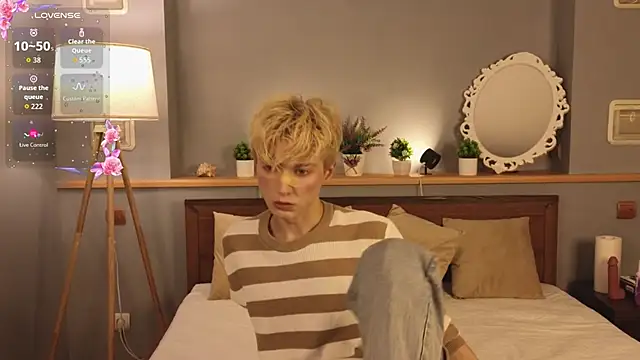 fiachand online show from 09-11-25, 10:43