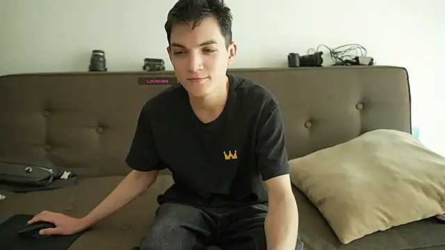 MattyandAiden online show from 04-08-26, 04:29