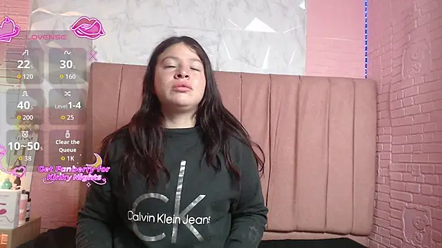 Snapshot of miadoll303av chatting on 12-15-25, 12:53 miadoll303av online show from 12-15-25, 12:53