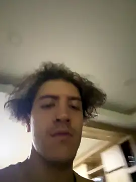 Snapshot of ALANNFERRER chatting on 12-18-25, 09:37 ALANNFERRER online show from 12-18-25, 09:37