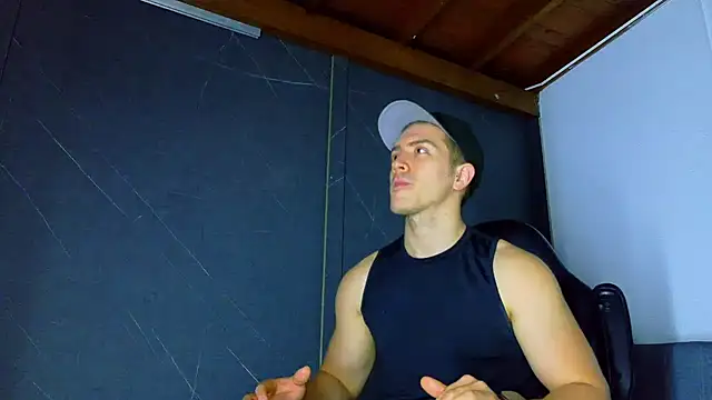 Snapshot of ALANNFERRER chatting on 01-15-26, 10:20 ALANNFERRER online show from 01-15-26, 10:20