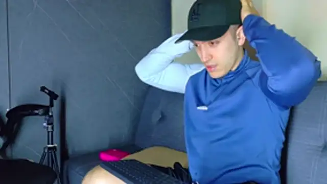 Snapshot of ALANNFERRER chatting on 03-06-26, 10:12 ALANNFERRER online show from 03-06-26, 10:12