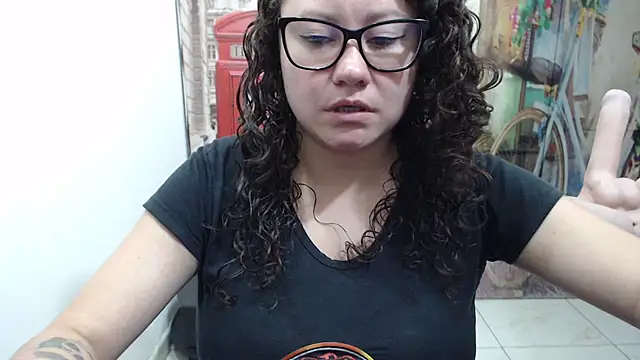 Snapshot of greeneyes_nurse chatting on 11-12-25, 09:58 greeneyes nurse online show from 11-12-25, 09:58