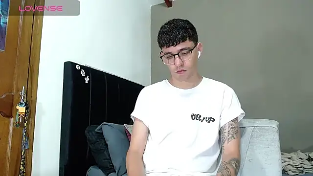 Matteo12  online show from 02-27-26, 09:48