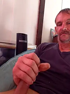 Hungwell1515 online show from 04-16-26, 01:23