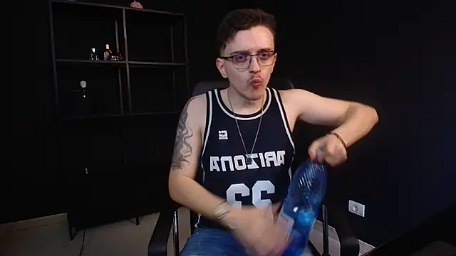 FelixStarkk online show from 06-04-26, 05:24