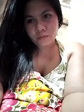 Snapshot of phoenix_1994 chatting on 05-16-26, 06:43 phoenix 1994 online show from 05-16-26, 06:43