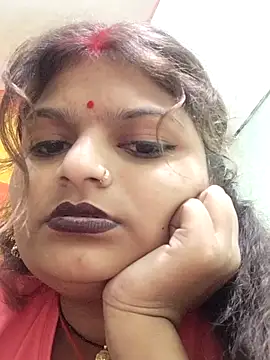 Snapshot of Hot_mirchjii chatting on 10-28-25, 03:25 Hot mirchjii online show from 10-28-25, 03:25