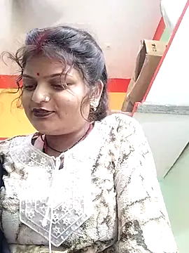 Snapshot of Hot_mirchjii chatting on 11-04-25, 03:44 Hot mirchjii online show from 11-04-25, 03:44