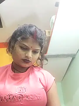 Snapshot of Hot_mirchjii chatting on 11-05-25, 05:57 Hot mirchjii online show from 11-05-25, 05:57